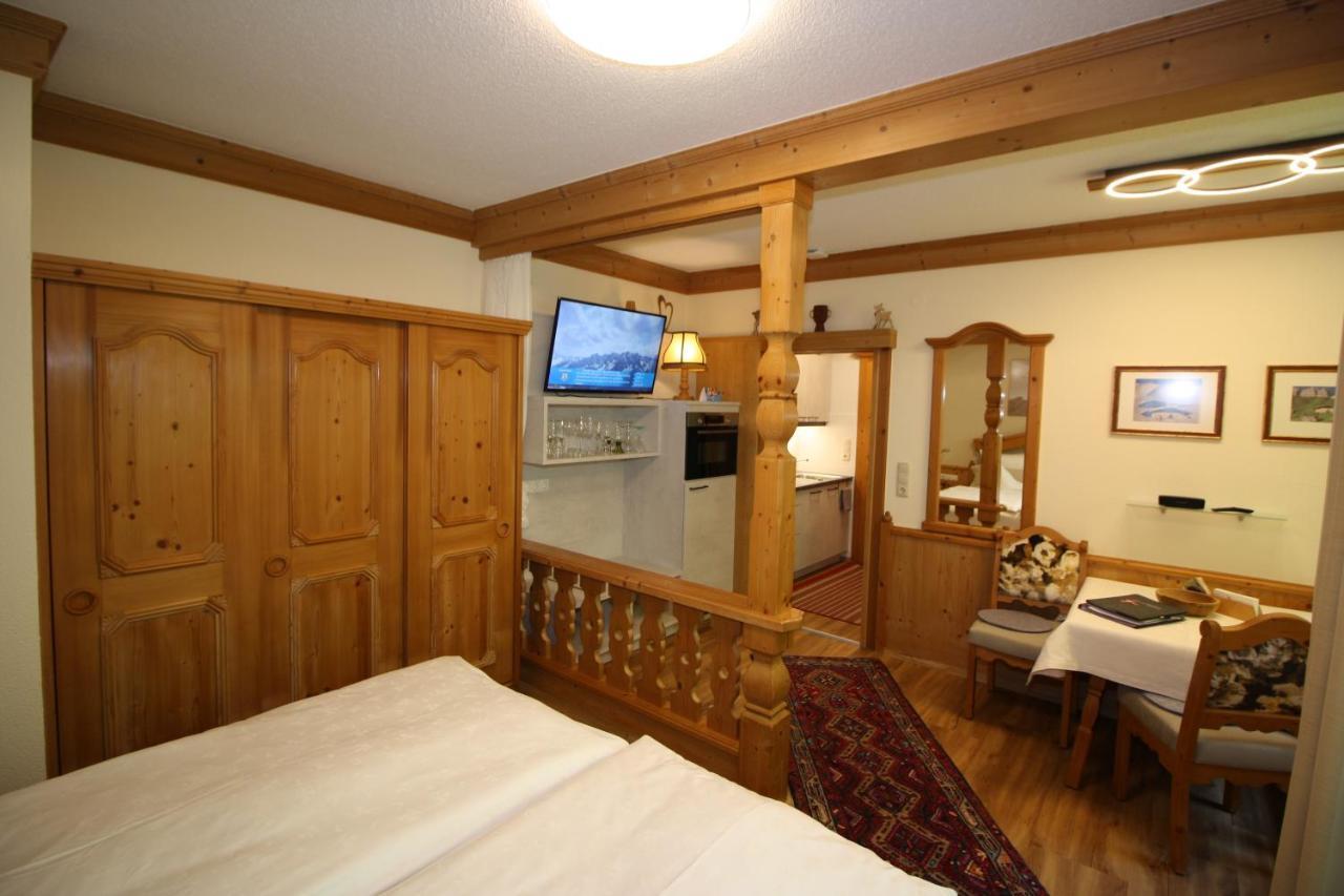 Vronis Waldhaus Adults Only Aparthotel Mayrhofen Eksteriør bilde
