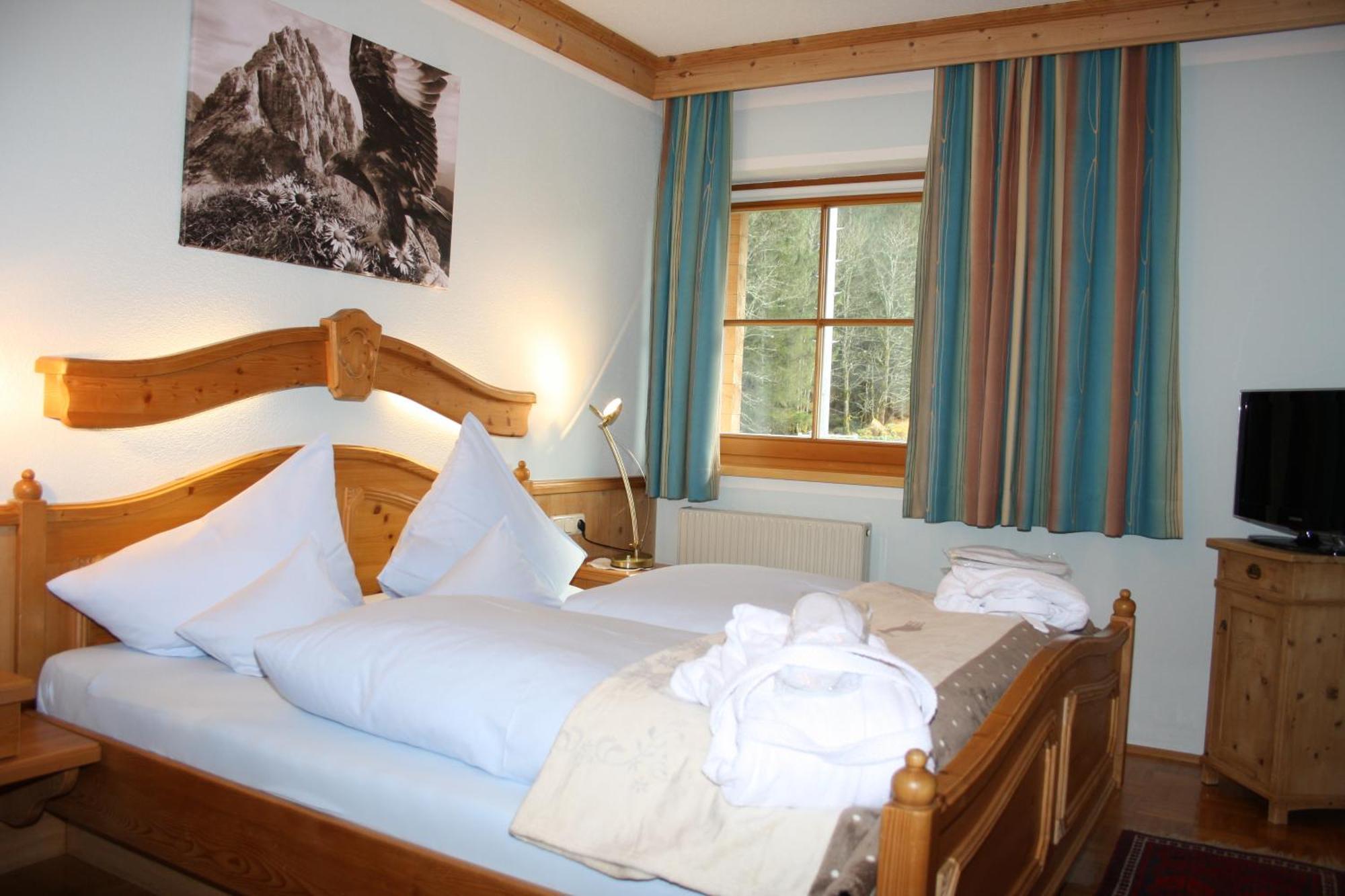 Vronis Waldhaus Adults Only Aparthotel Mayrhofen Rom bilde