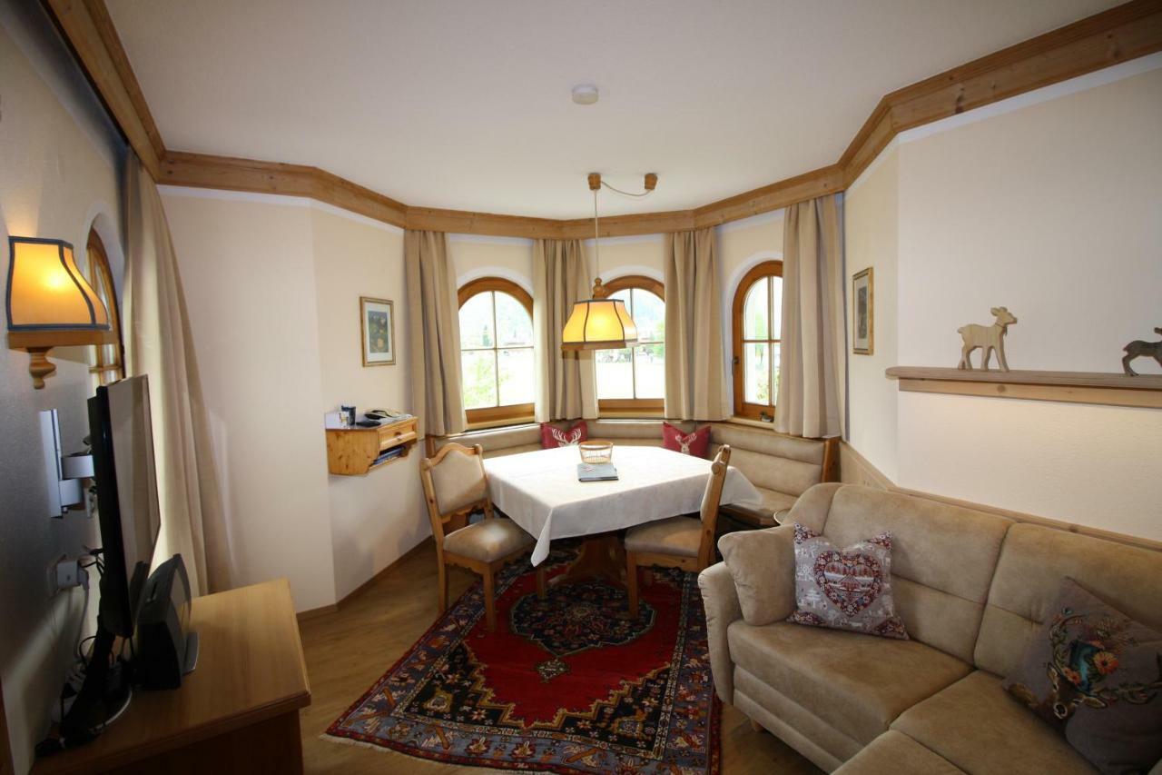 Vronis Waldhaus Adults Only Aparthotel Mayrhofen Eksteriør bilde