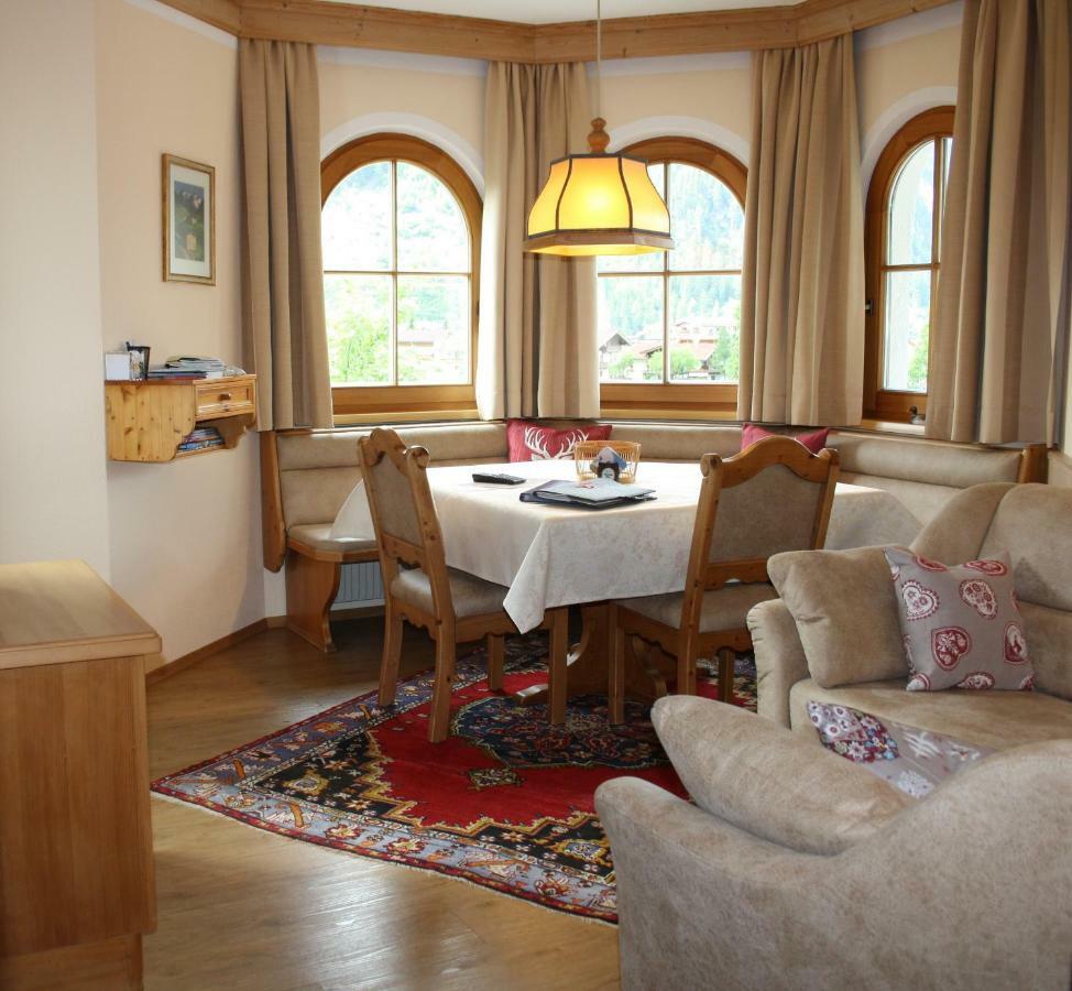 Vronis Waldhaus Adults Only Aparthotel Mayrhofen Eksteriør bilde
